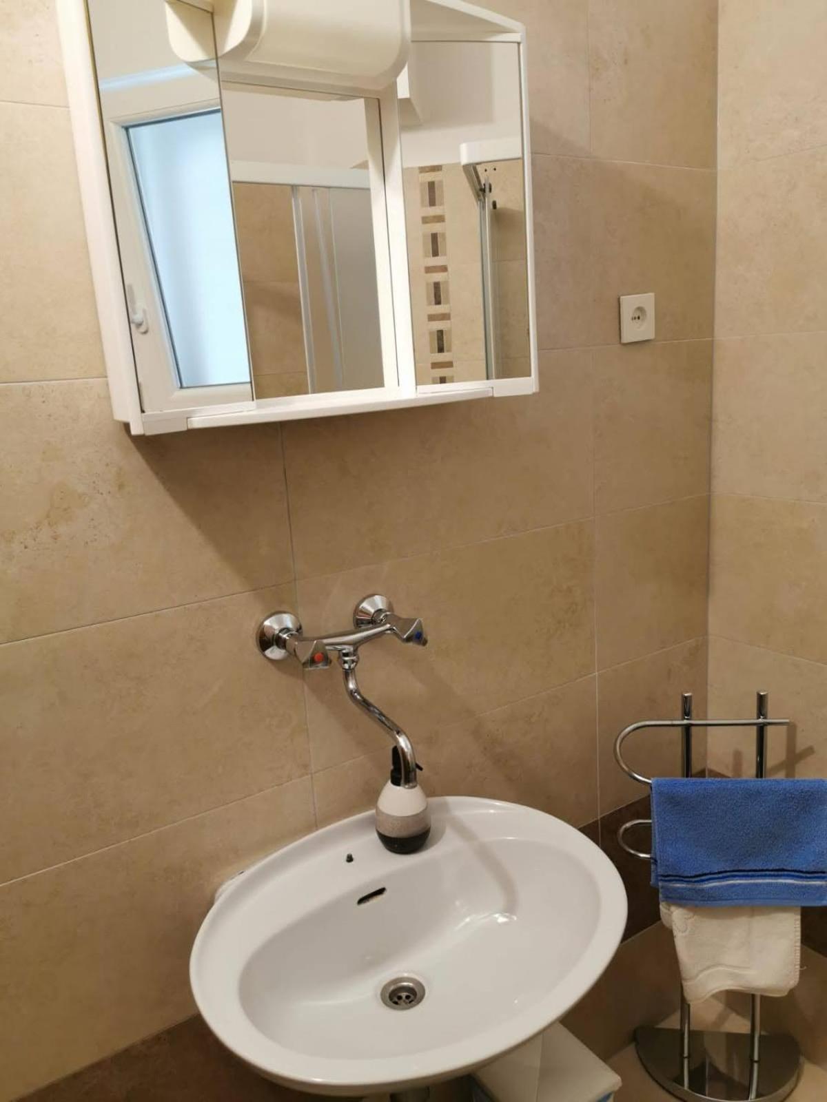 Apartments And Rooms ニヴィーチェ 部屋 写真