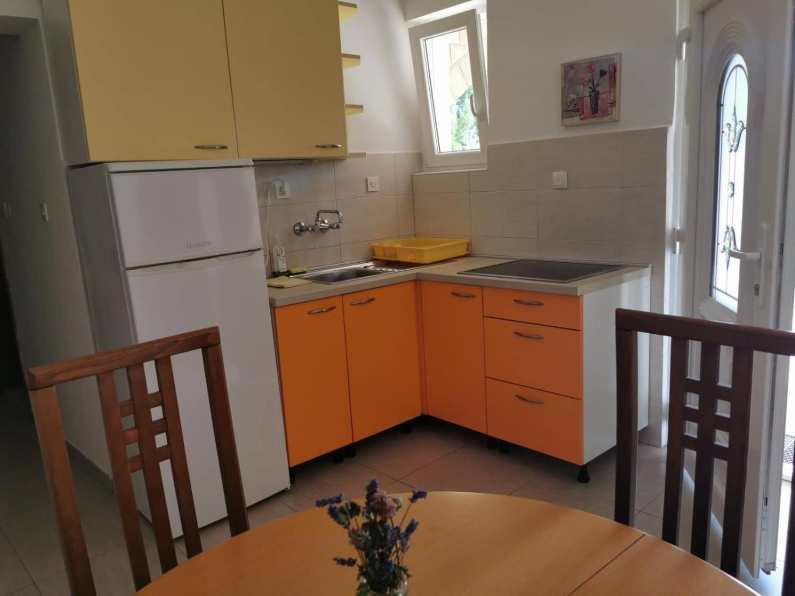 Apartments And Rooms ニヴィーチェ 部屋 写真